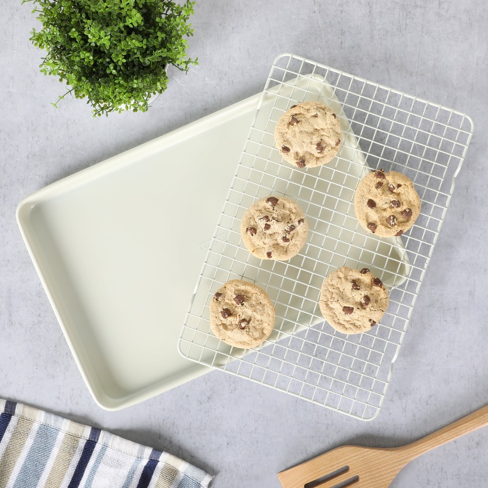 Martha Stewart Large Nonstick Baking Sheet with Cooling Rack