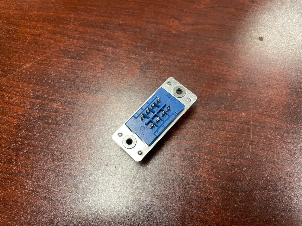 Bussman / Cooper 26-183 Rectangular Power Connector, 8 Contacts, Rack and Panel