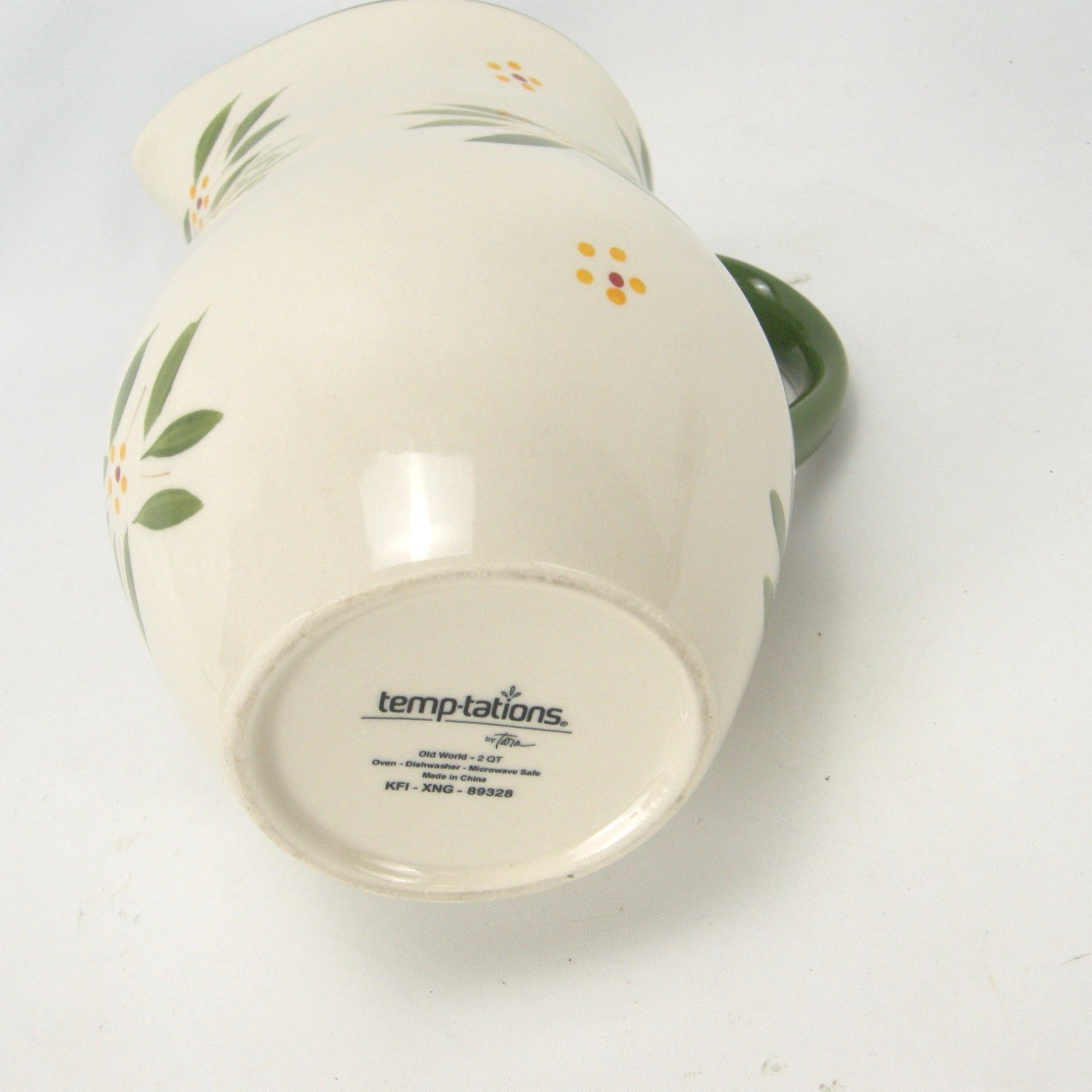 Temptations by Tara 2 Qt Pitcher Old World Green with Lid KFI-XNG-89328