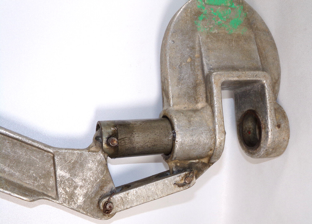 CADDY MSP-10 Metal Stud Punch for Easy Snap Grommets