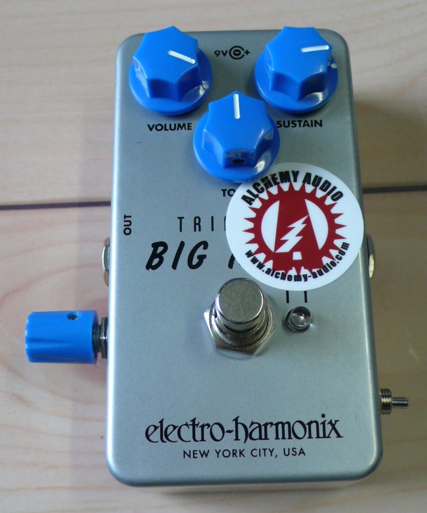 Alchemy Audio modified Electro-Harmonix Big Muff Triangle reissue Fuzz