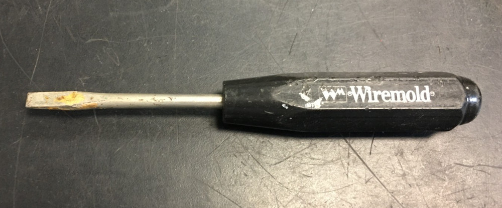 Wiremold Plugmold, Flat Head Tip Screwdriver, USA