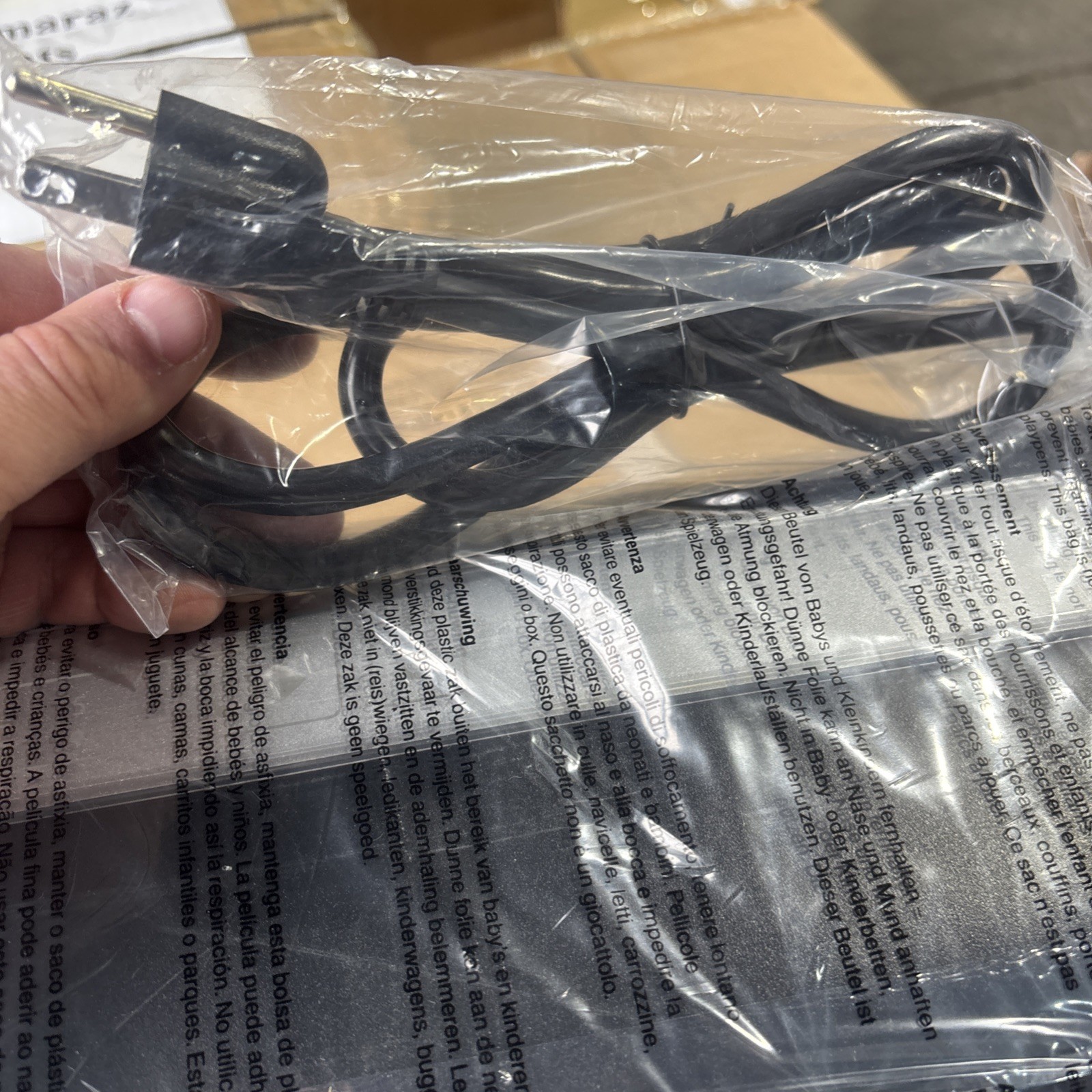 GBC 1703098 Fusion Plus 7000L 120V 12 in. Doc Width Thermal Pouch Laminator, NEW