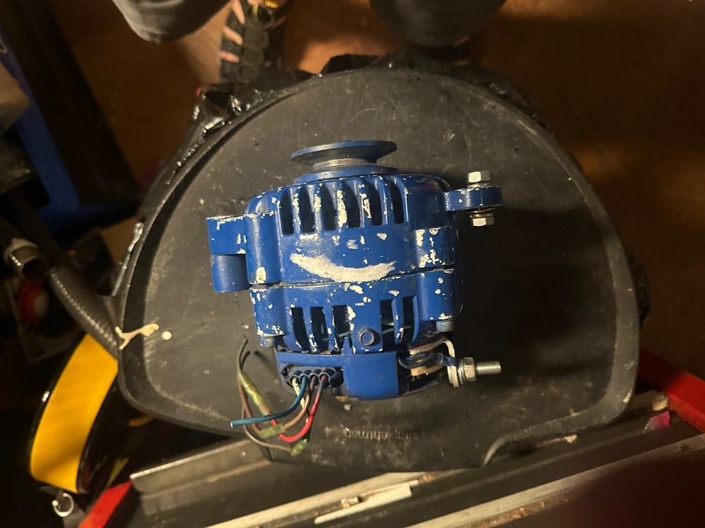 Balmar Alternator 621  70 amp