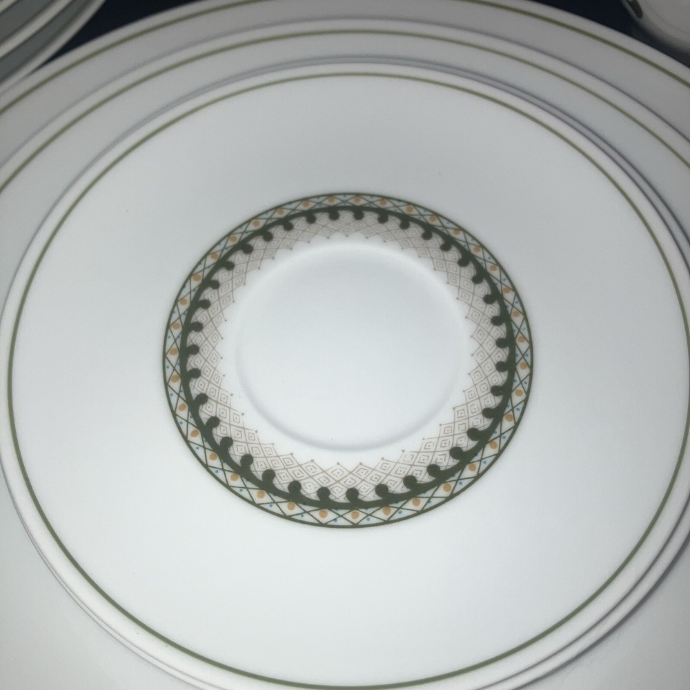 Noritake Hermitage 5 Piece Setting Dinner, Salad, Bread Plate Cup/saucer