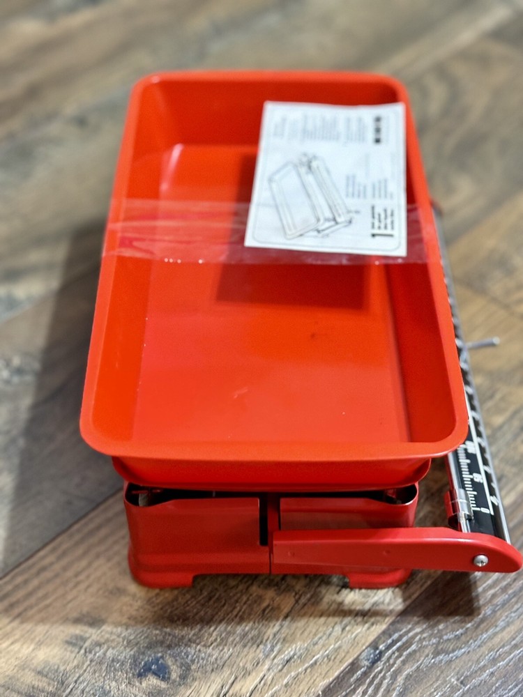 Swedish vintage GUNDA yellow kitchen scale