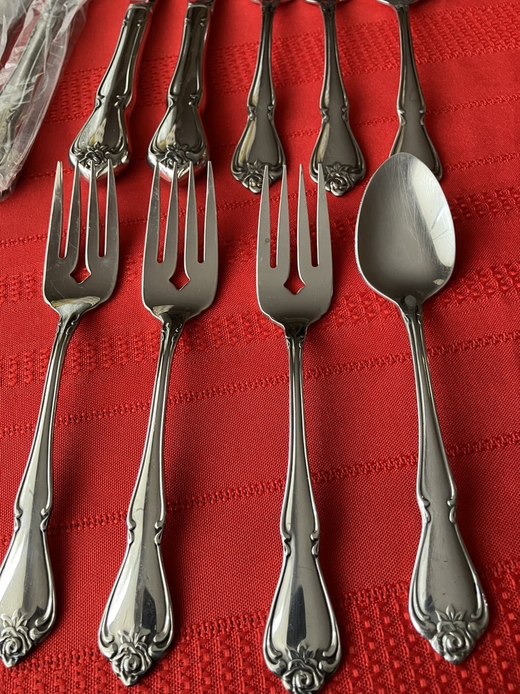 Oneida Arbor Rose Flatware - 14 Replacement Pieces Stainless Spoon Fork Knife
