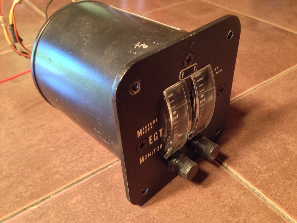 KS Avionics 28 volt Dual EGT Indicator A101,