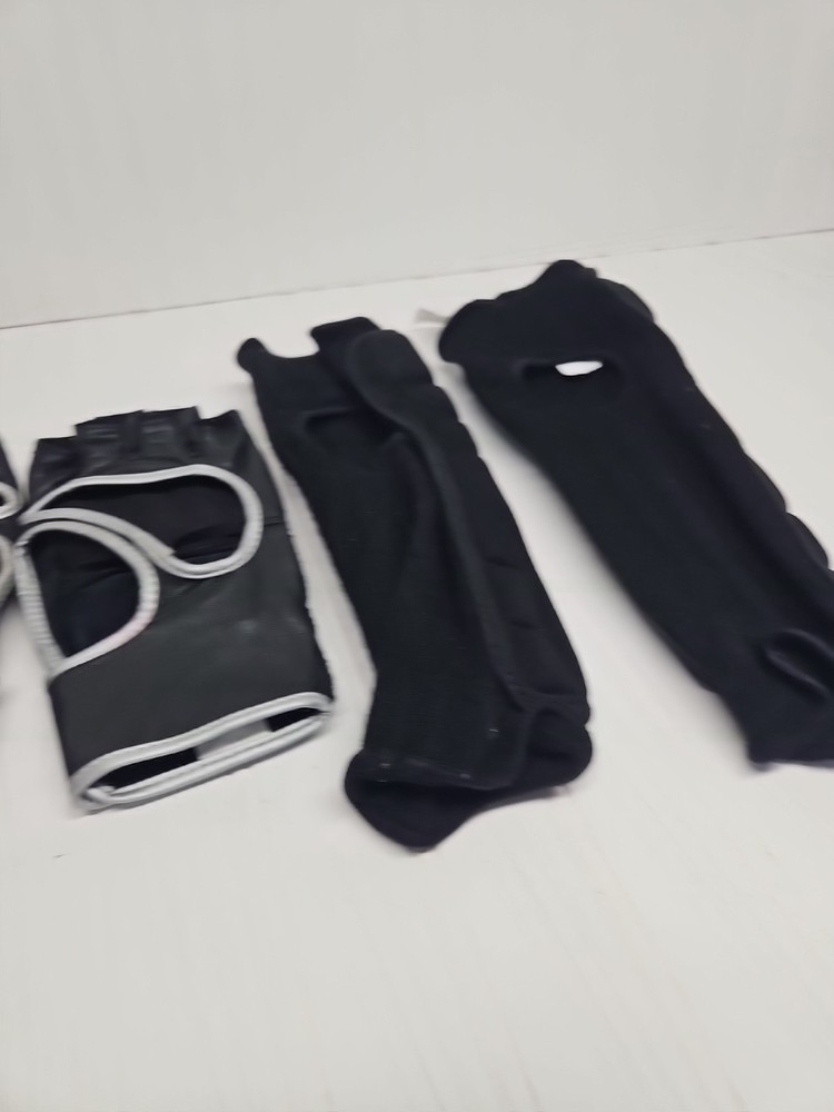 Century Sparring Guards And Gloves Size Small