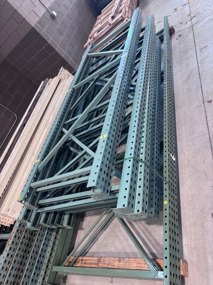 Used Warehouse Pallet Racking Components