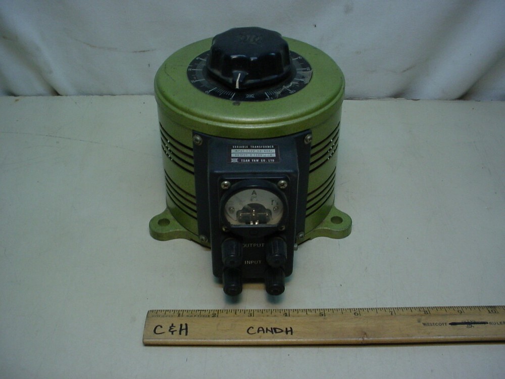Variable transformer 0-130volt 10 amps with meter