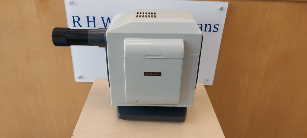 Takagi Vintage projector