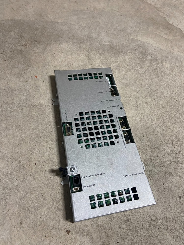 ABB DSQC 601 3HAC12815-1/09 Axis Robot Controller Board