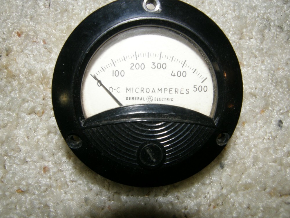 VINTAGE GE ELECTRICAL PANEL METER 0-500 DC MICROAMPS - 2" DIAMETER