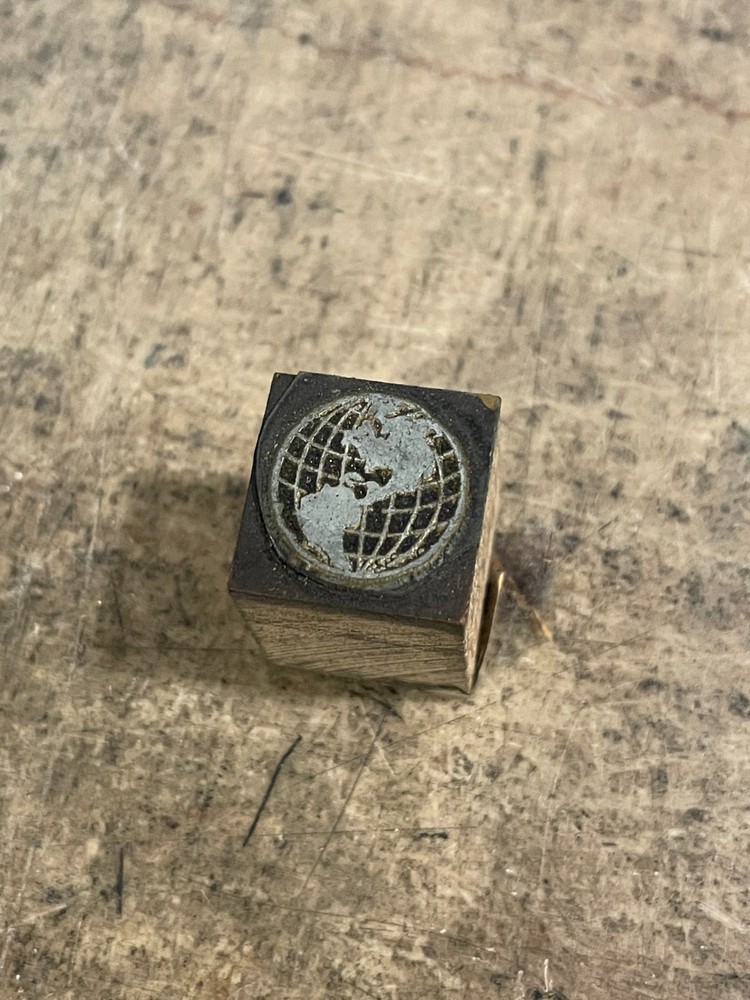 Printing Letterpress Printers Block Small Earth Globe (1082)