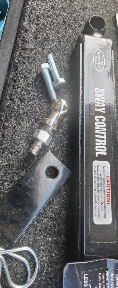Trailer Sway Control Brophy, New for Weight Distribution