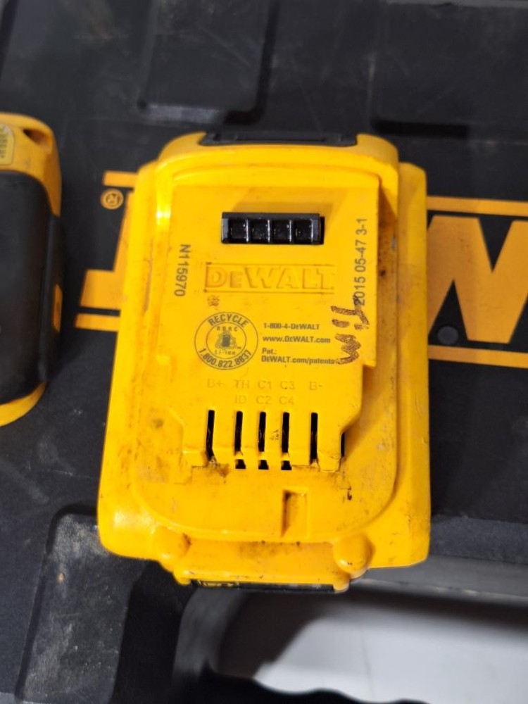 DEWALT DCF885 (P15019023)