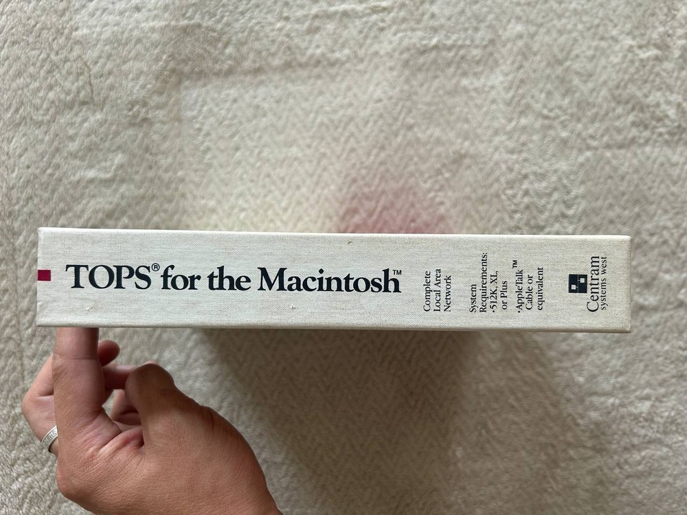 TOPS for the Macintosh. Apple software Complete Local Area Network