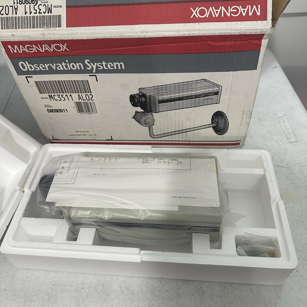 Magnavox MC3511 Observation Security Camera + Cable & Mount - New