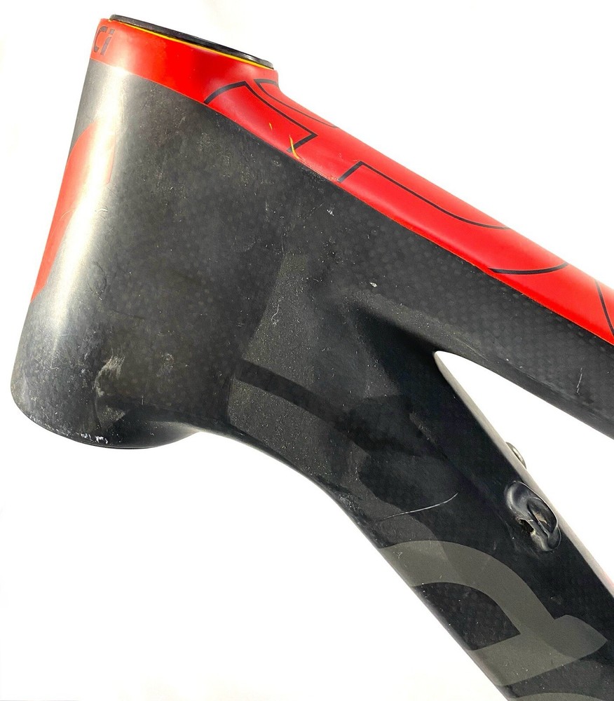 Used 2015 Devinci Wilson Carbon Frame - 26”
