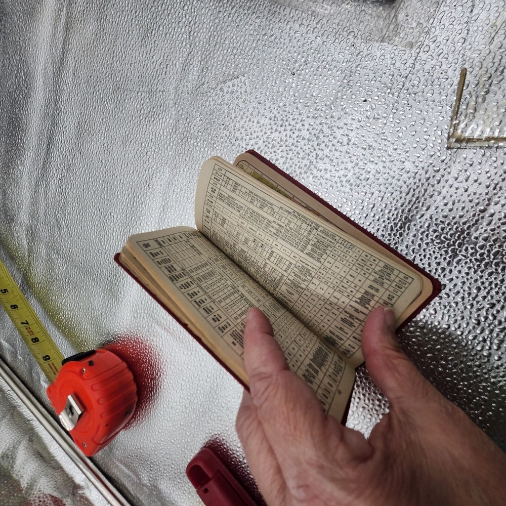 RCA 1943 Tube Reference Book Definitions, Charts, Stations, Socket Connection