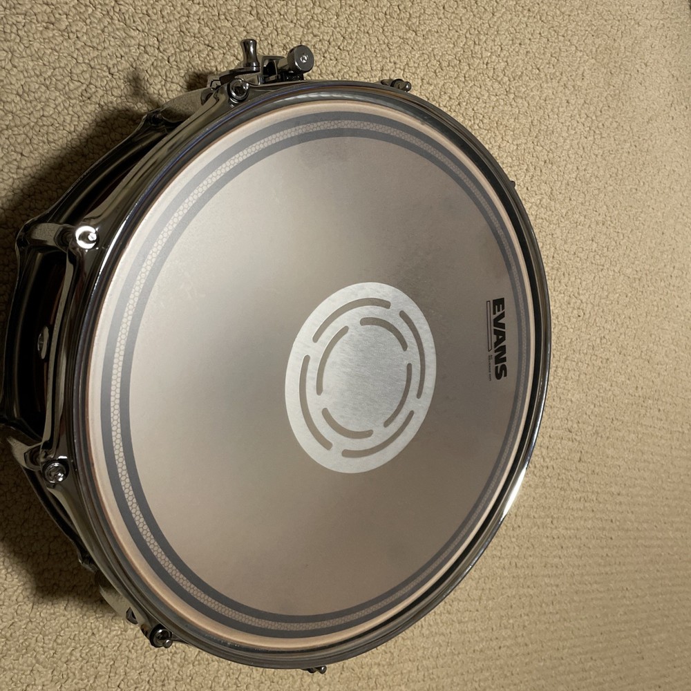 Pearl Masters Maple Complete 5.5x14 Snare Drum