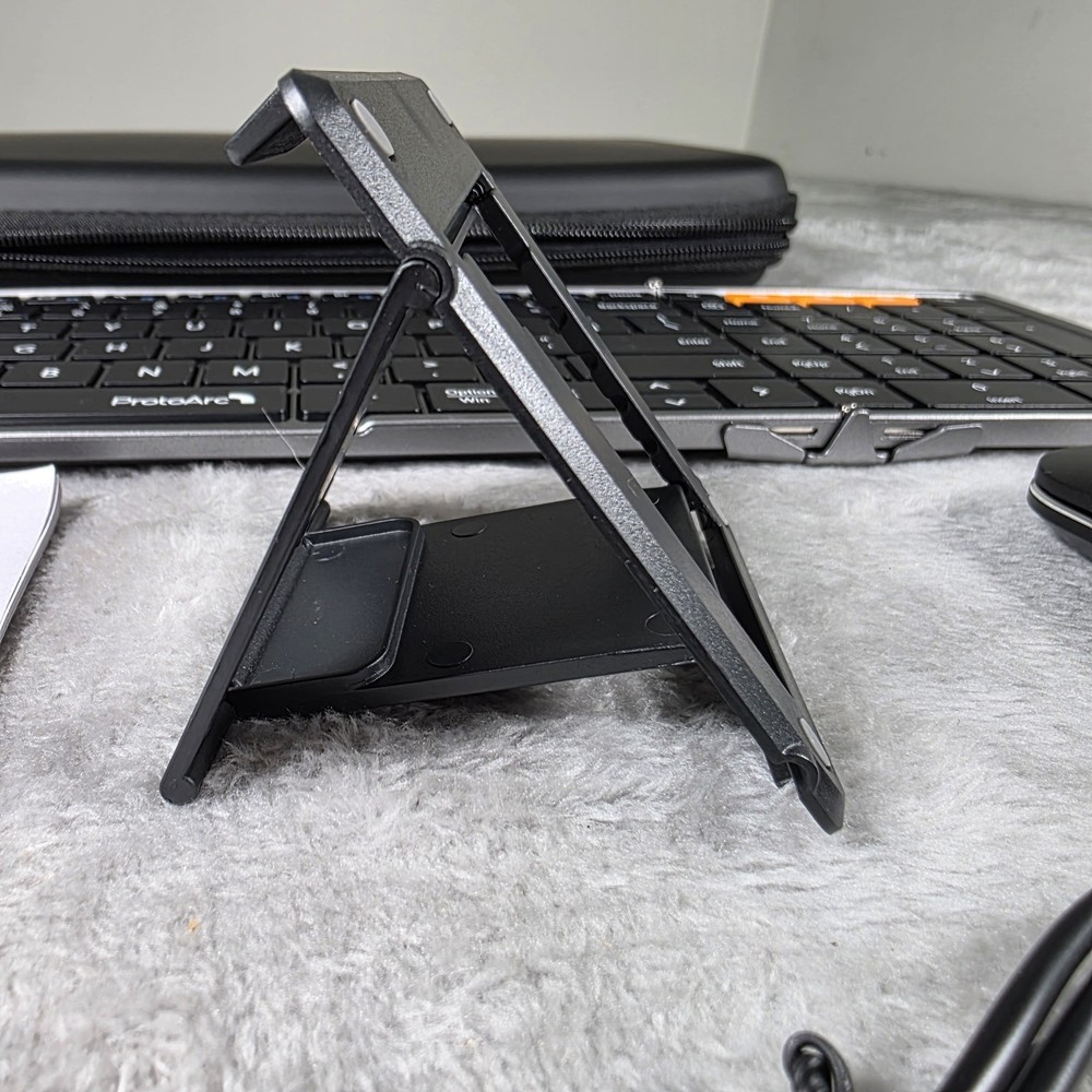 ProtoArc Foldable Keyboard and Mouse, XKM01 True Full-Size Folding Keyboard