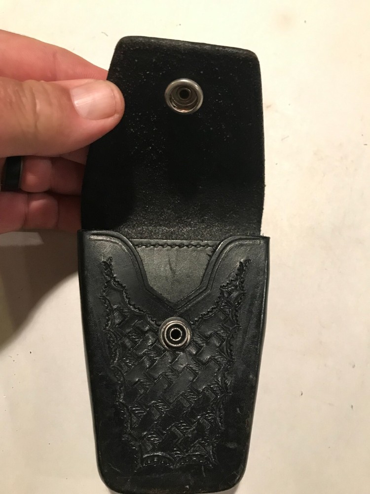 Bucheimer Clip On Handcuff Pouch