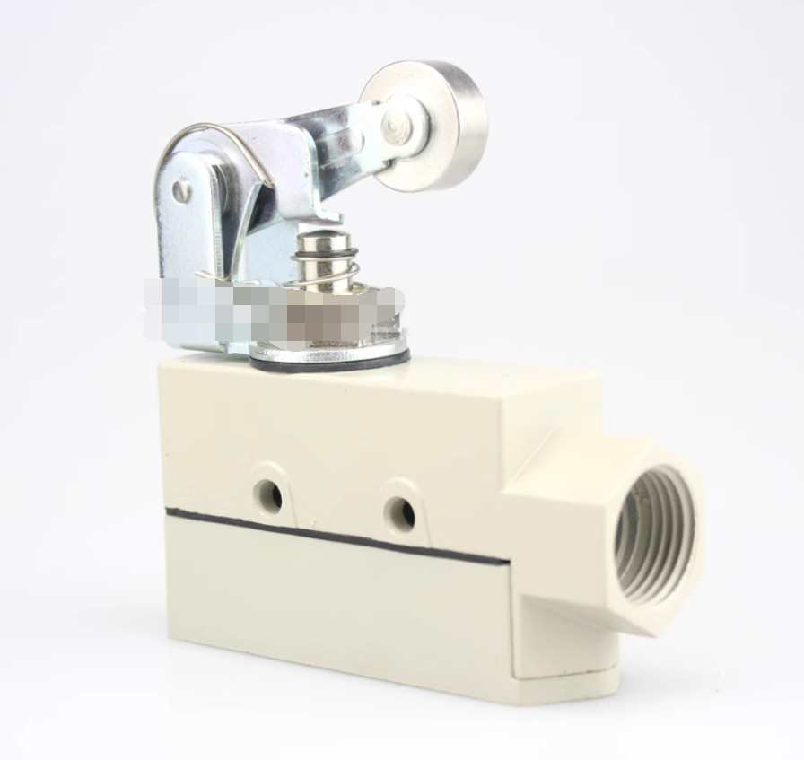 1PC NEW OMRON Limit switch ZE-QA2-2 #LL