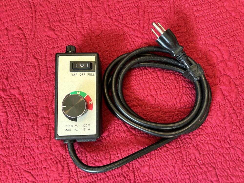 Lowel Tota-Light Tungsten Flood Light with Dimmer, Diffuser Frame, Gels