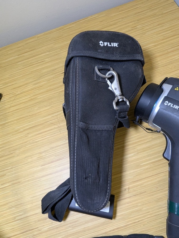 KEC FLIR E60bx IR Handheld Thermal Camera 320 x 240 Resolution + Extra Battery