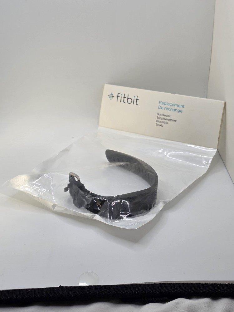 Fitbit Charge HR Replacement Tracker Unit Black OEM Replacement Sealed
