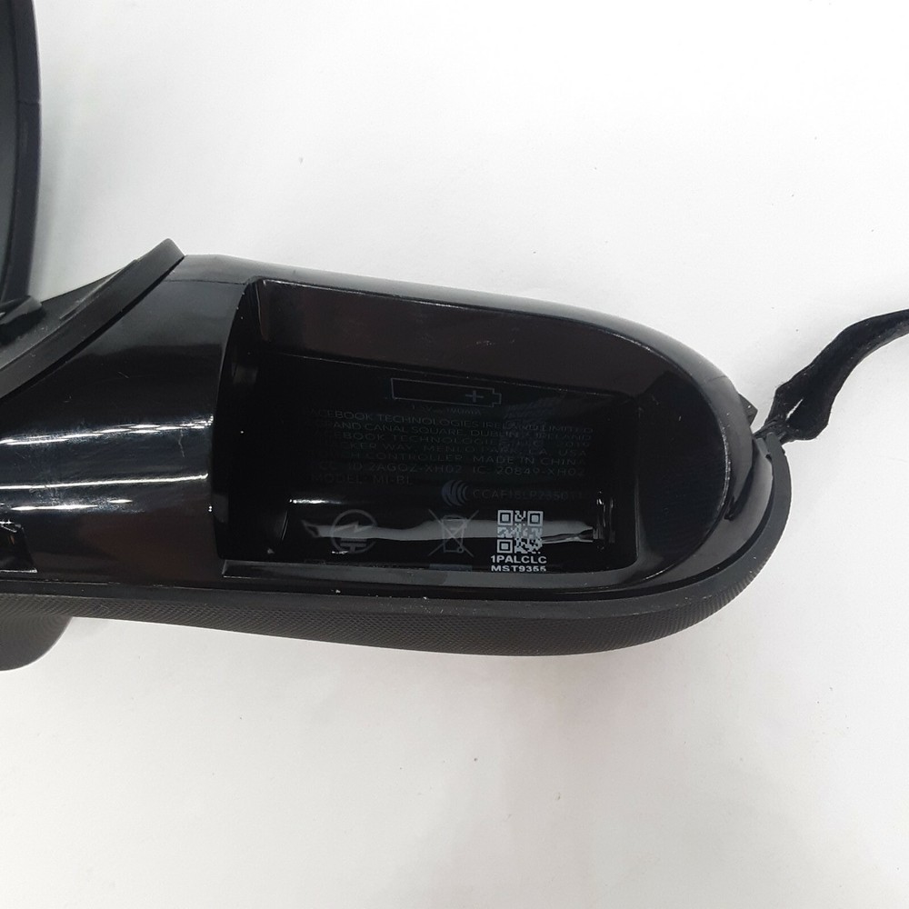 Meta Oculus VR Headset With Controllers Tested Works 64 GB