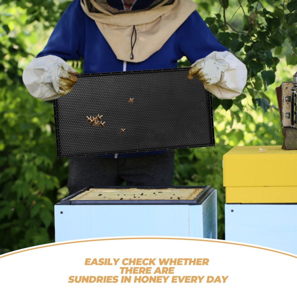 Integrated Plastic Beehive Frame with Nest Foundation for Beekeeping Efficiency