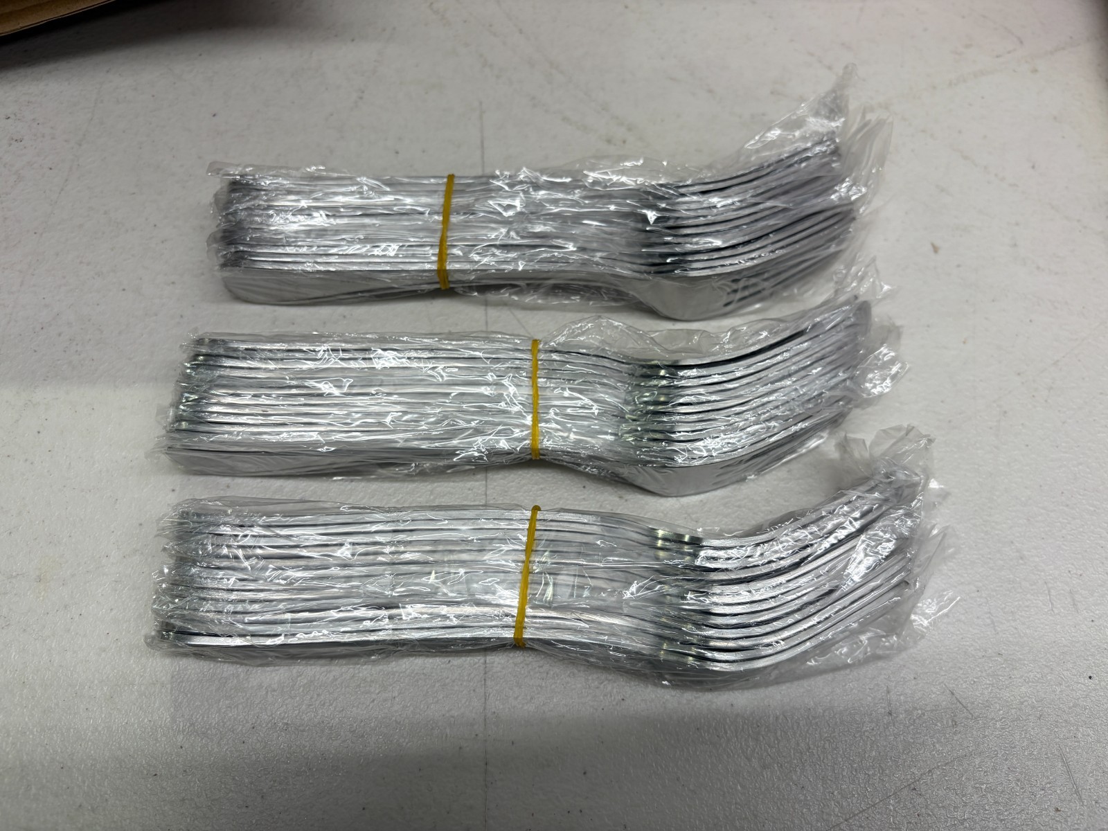 LOT OF 36 - Clipper 06925 CAY Stainless Steel Dinner Forks