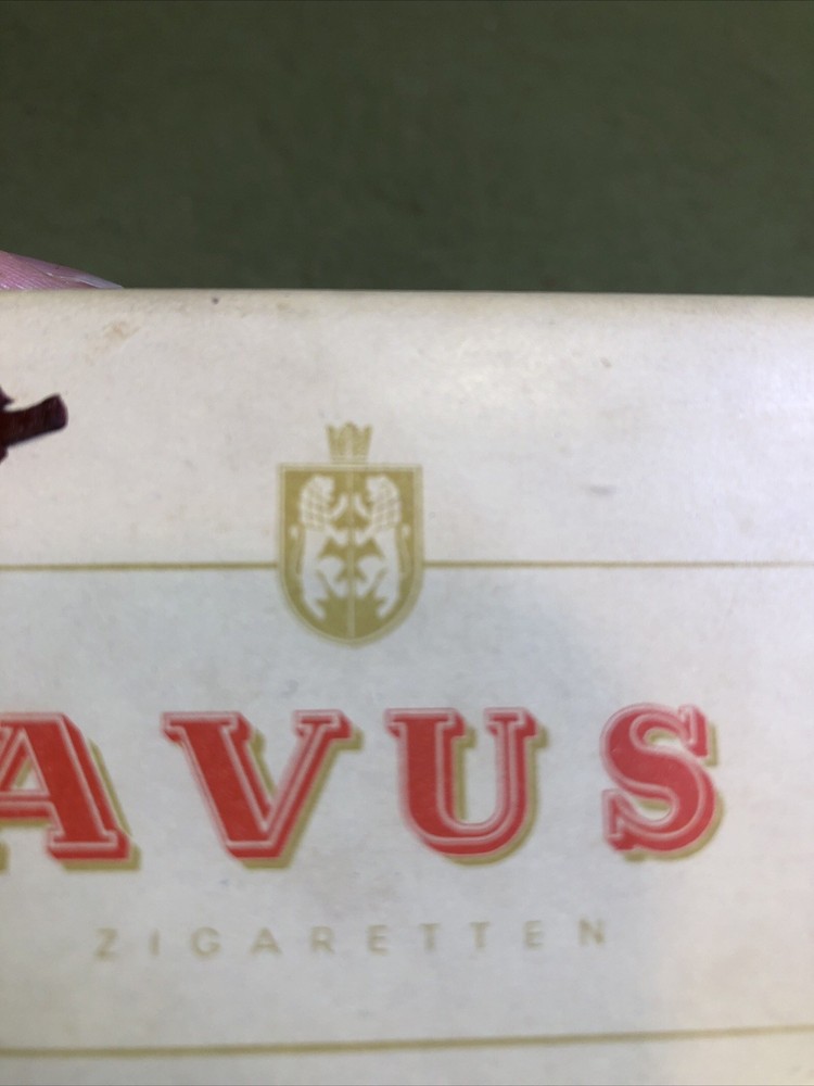 Empty 50 Avus Zigaretten Cigar Box
