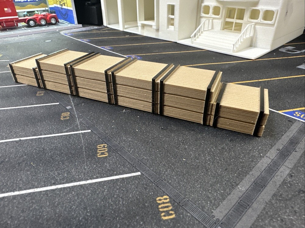 1/64 DCP Wood Lumber Load for Flatbed Trailer