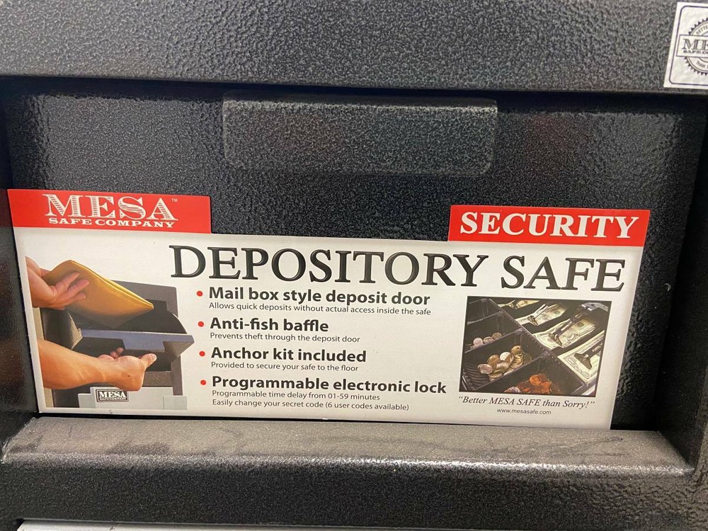 Mesa Security Safe Model MFL2014E Depository w/Electronic Lock, NEW Pick up only