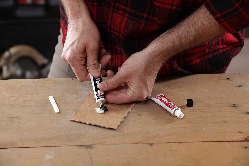 10 Oz Cold Weld Epoxy: Versatile Repair Solution for All Surfaces