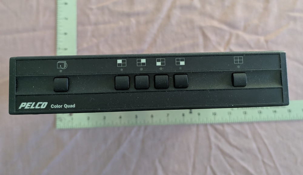 Pelco Color Quad QD104C Selector *No power brick, UNTESTED