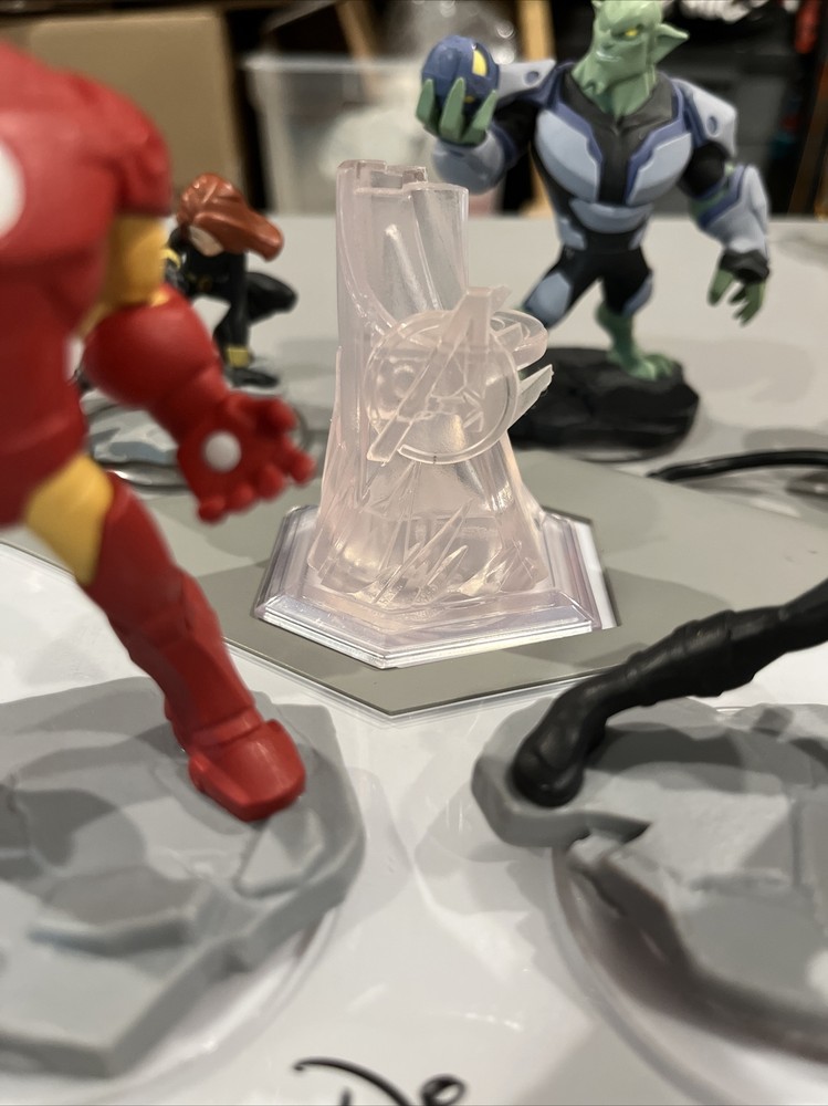 Disney Infinity 2.0 Marvel lot, Five figures, two discs, One Pad