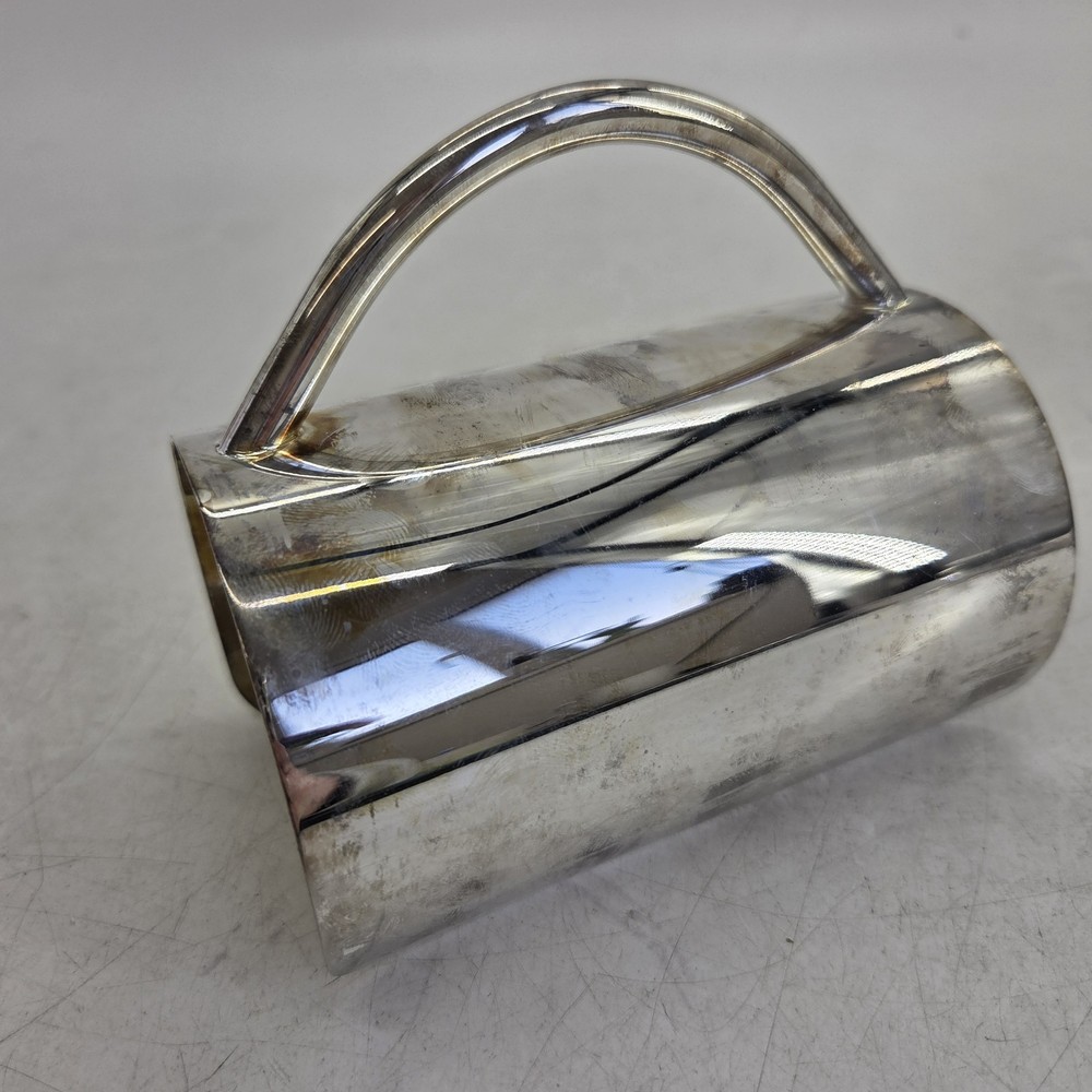 Roberts and Dore Silver plated Wine bottle holder Drip Ring Missing from the set