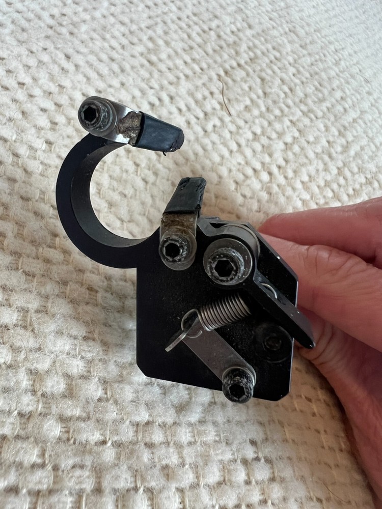 Dual Slab Archery Flipper Rest
