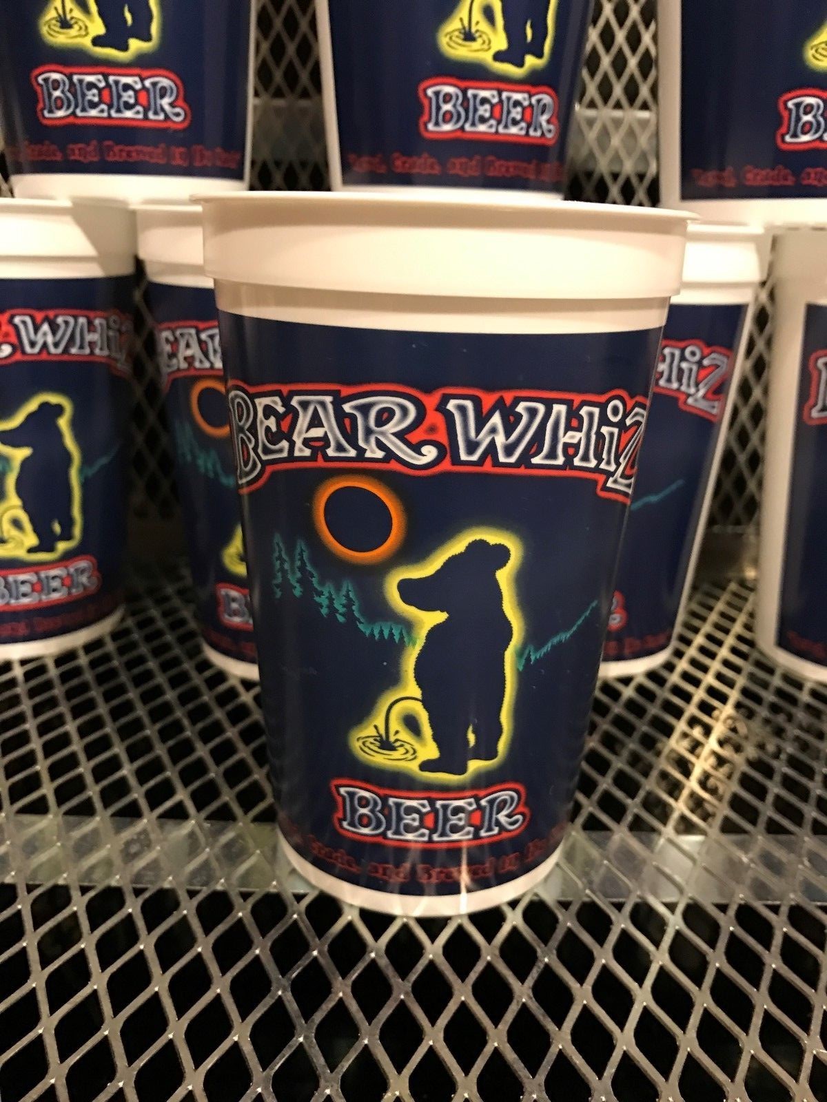 BEAR WHIZ BEER ~ VTG ~ Set of 10 ~ Plastic Pint Cup Cups ~ New Old Stock