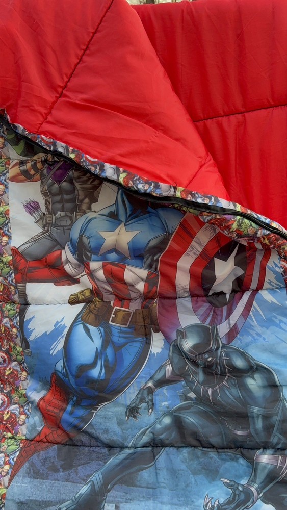 Exxel Outdoors Marvel Avengers Sleeping Bag