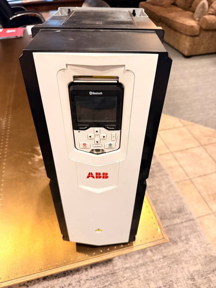 ABB ACS880-11-014A-5