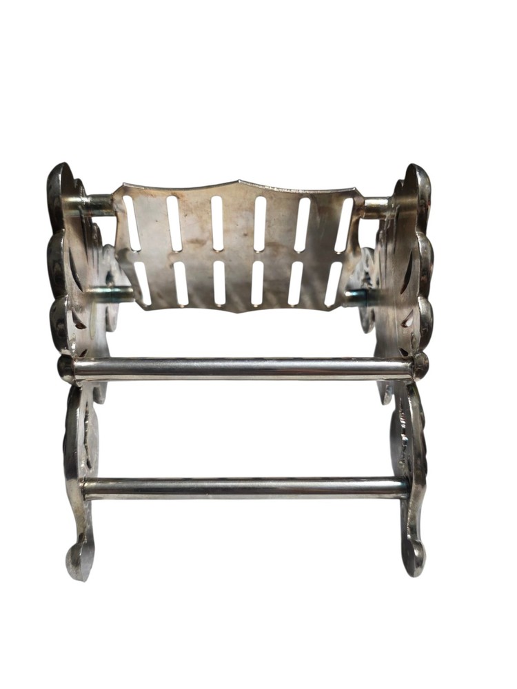 Vintage Style Ornate Silver Plated Knife Rest Shell Scroll Tableware Decor