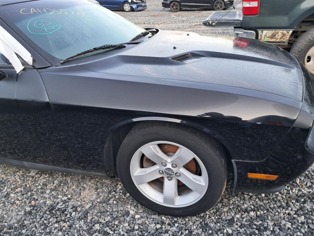 CHALLENGE 2013 Glove Box 4781013