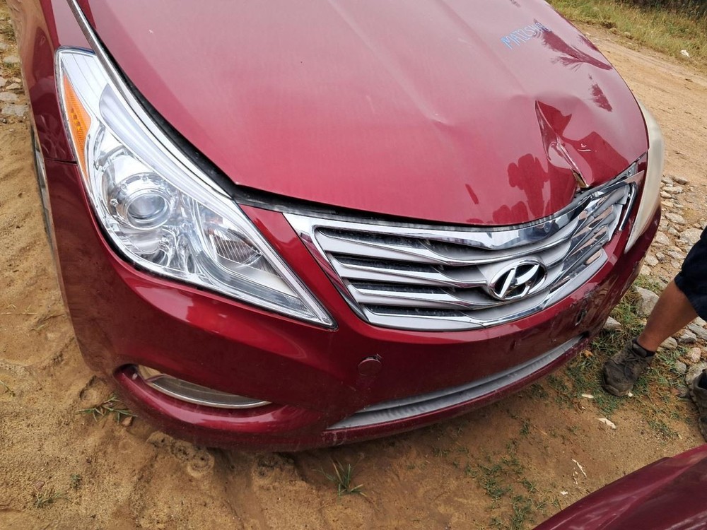 Fuse Box Engine Compartment Fits 14 AZERA 4806969