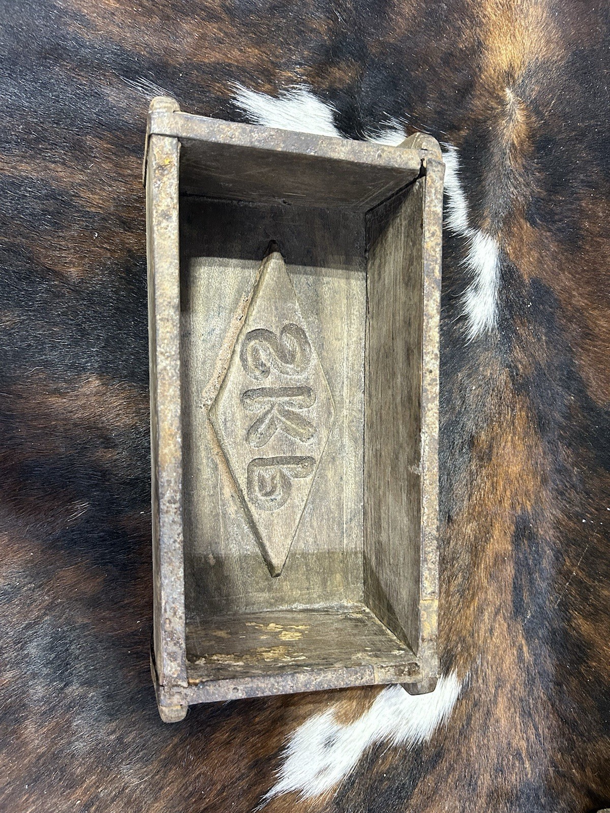 Brick Mold Vintage Inspired Reproduction